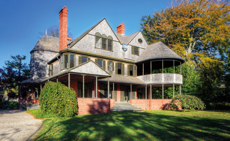 ISAAC BELL HOUSE, Newport, Rhode Island, Shingle Style, architects McKim Mead & White
