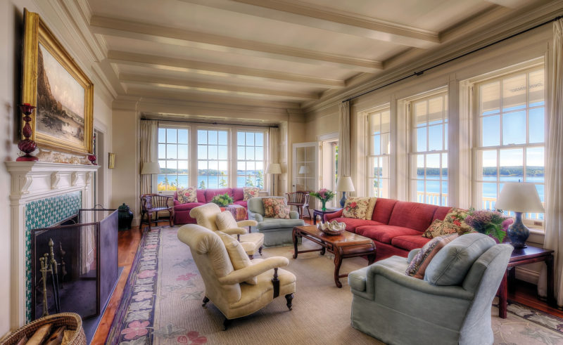 Living Room, HOUSE ON PENOBSCOT BAY, Maine, Peter Pennoyer Architects, neo-traditional Shingle Style summer house